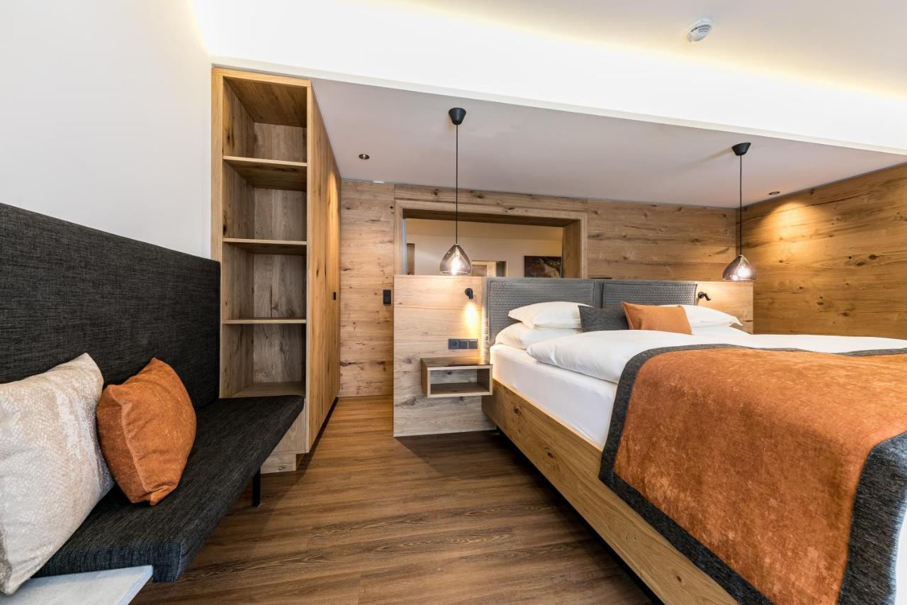 Traumhotel Alpina Superior --Yoga Und Ayurvedahotel (Adults Only) Gerlos Exteriör bild