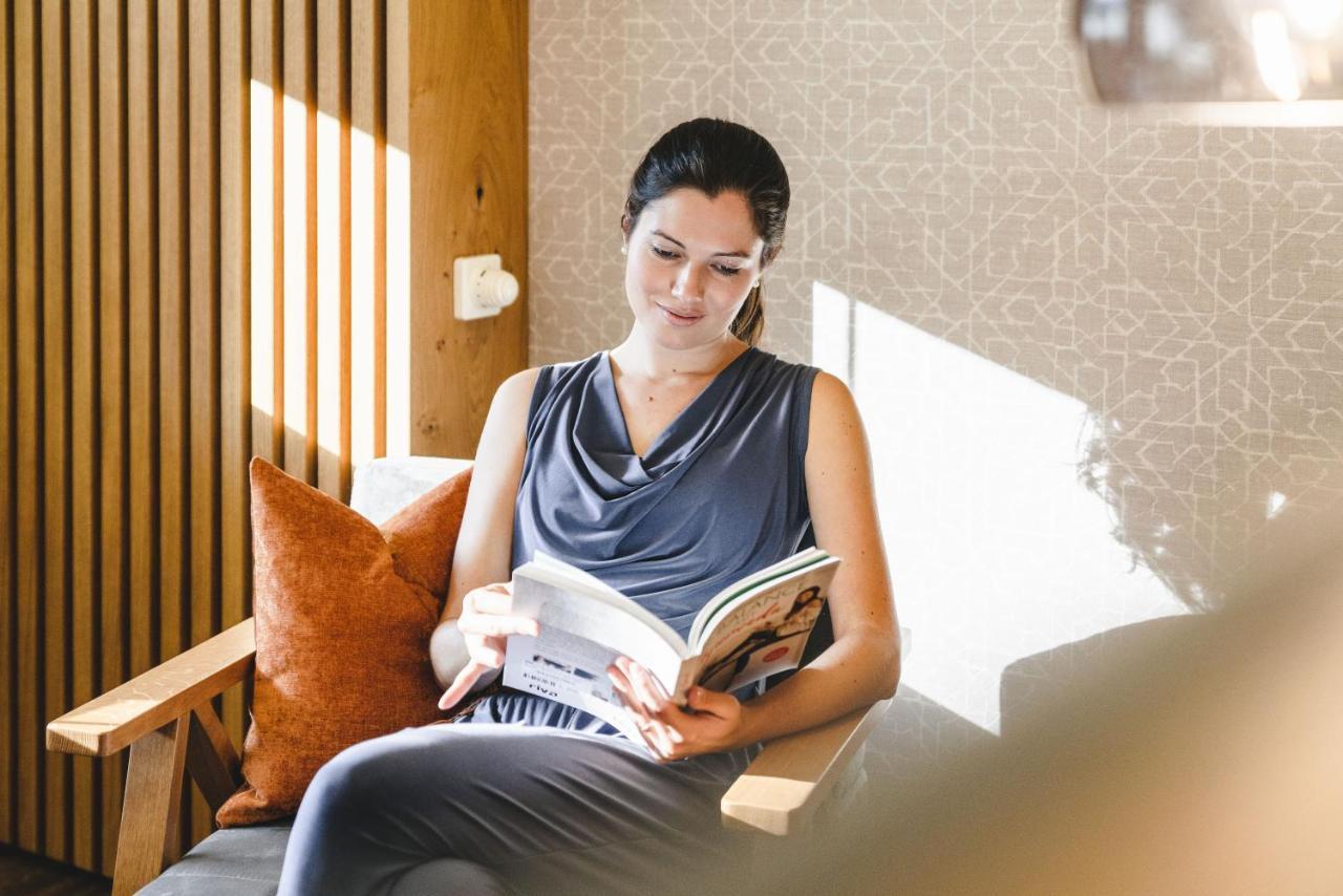 Traumhotel Alpina Superior --Yoga Und Ayurvedahotel (Adults Only) Gerlos Exteriör bild