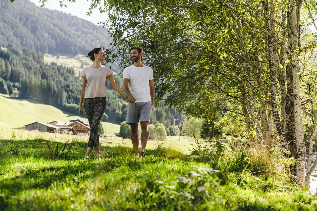 Traumhotel Alpina Superior --Yoga Und Ayurvedahotel (Adults Only) Gerlos Exteriör bild
