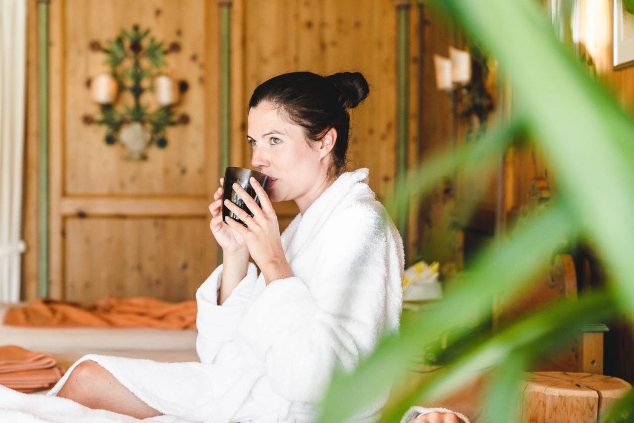 Traumhotel Alpina Superior --Yoga Und Ayurvedahotel (Adults Only) Gerlos Exteriör bild