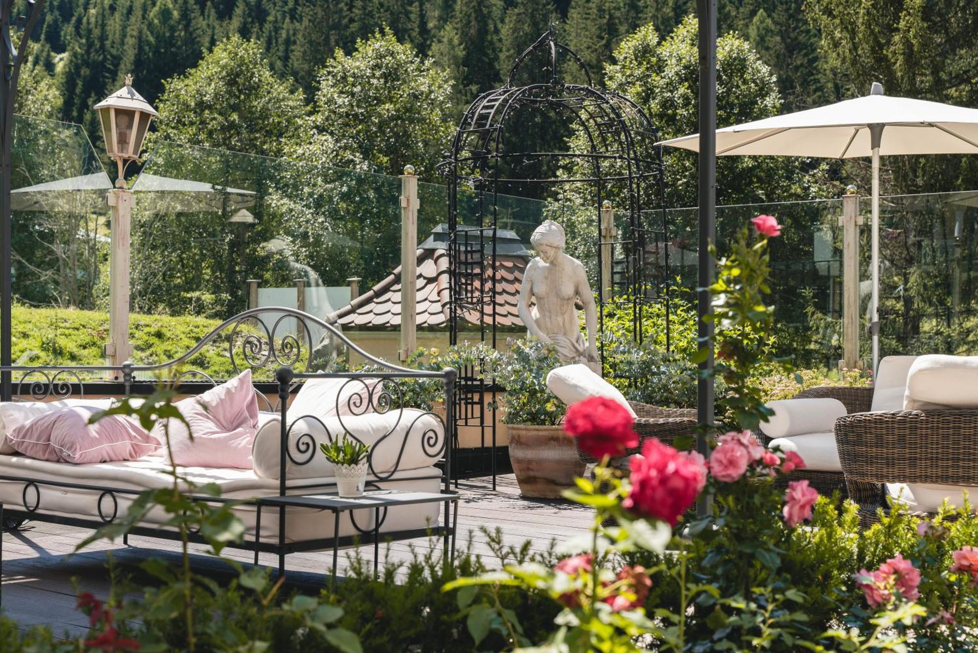 Traumhotel Alpina Superior --Yoga Und Ayurvedahotel (Adults Only) Gerlos Exteriör bild